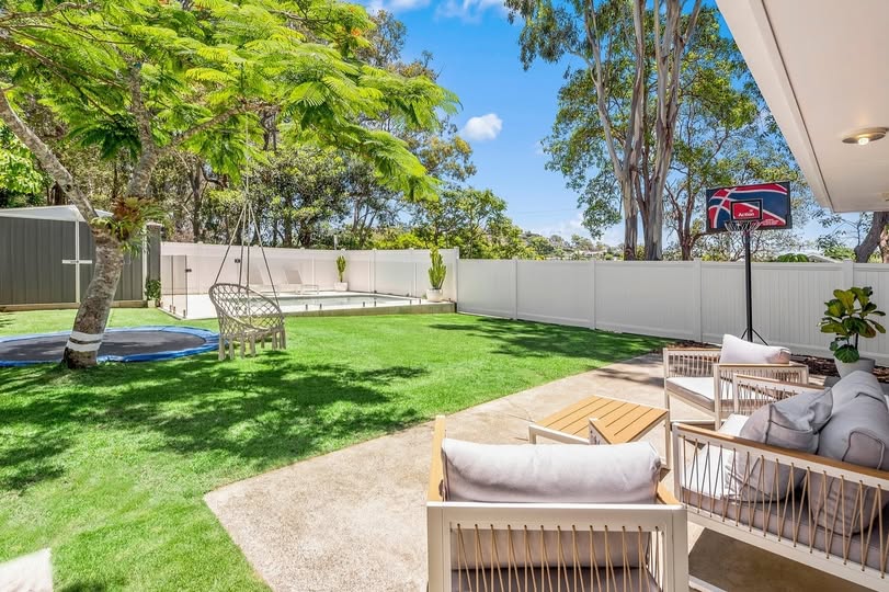 creating an Outdoor Living Space with pvc fencing and decking