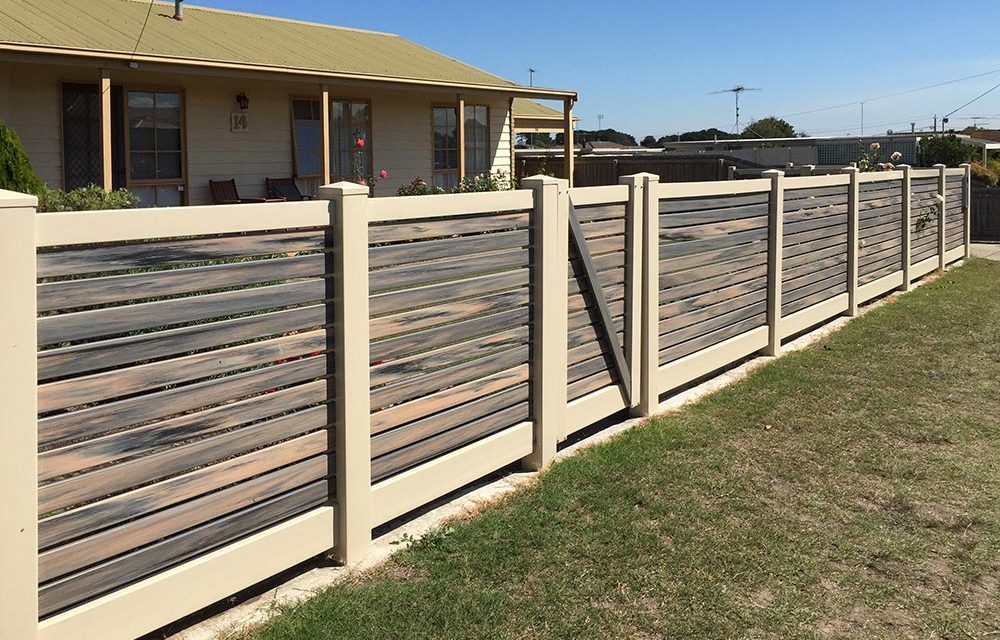 Think-Fencing-Bellbrae-Screening-Fence-Beech-and-Woodgrain-Pine