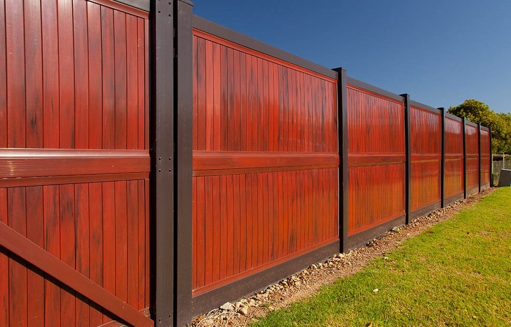 Think-Fencing-Custom-PVC-Panel-Fence-Ridge-and-Red-Gum-4