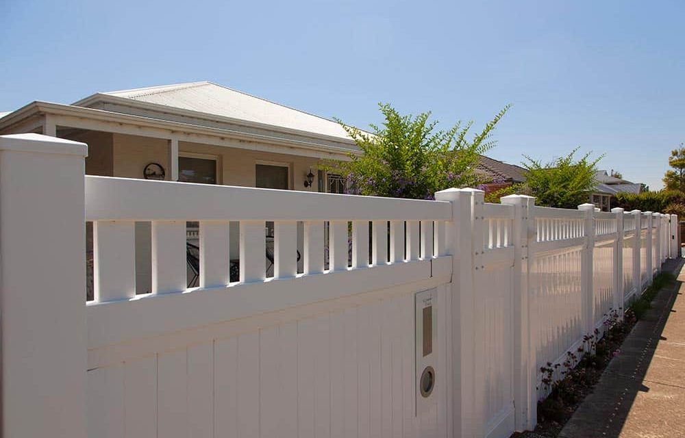 Think-Fencing-Mystique-Panel-Fence-with-Lattice-white-4