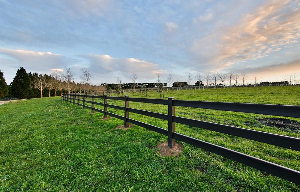 Think-Fencing-PVC-Post-and-Rail-Fence-x-3-Grey-Ridge-35