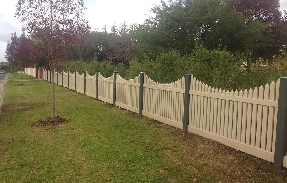 Think-Fencing-Picket-Kookaburra-Picket-Fence-Grey-Ridge-Beech-3