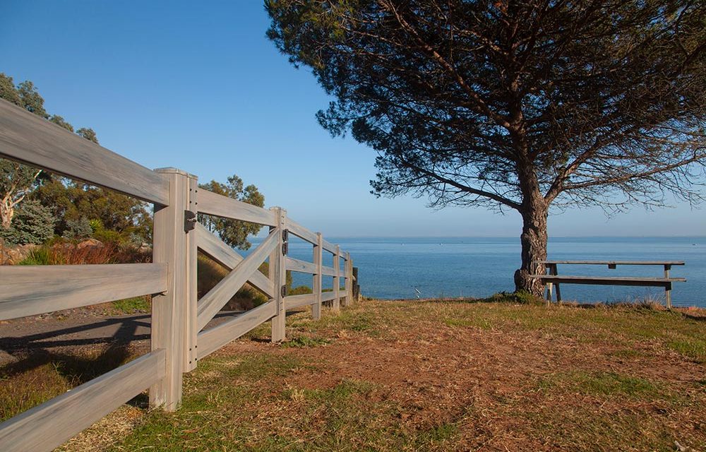 Think-Fencing-Post-and-Rail-Fence-x-3-Woodgrain-Pine-14