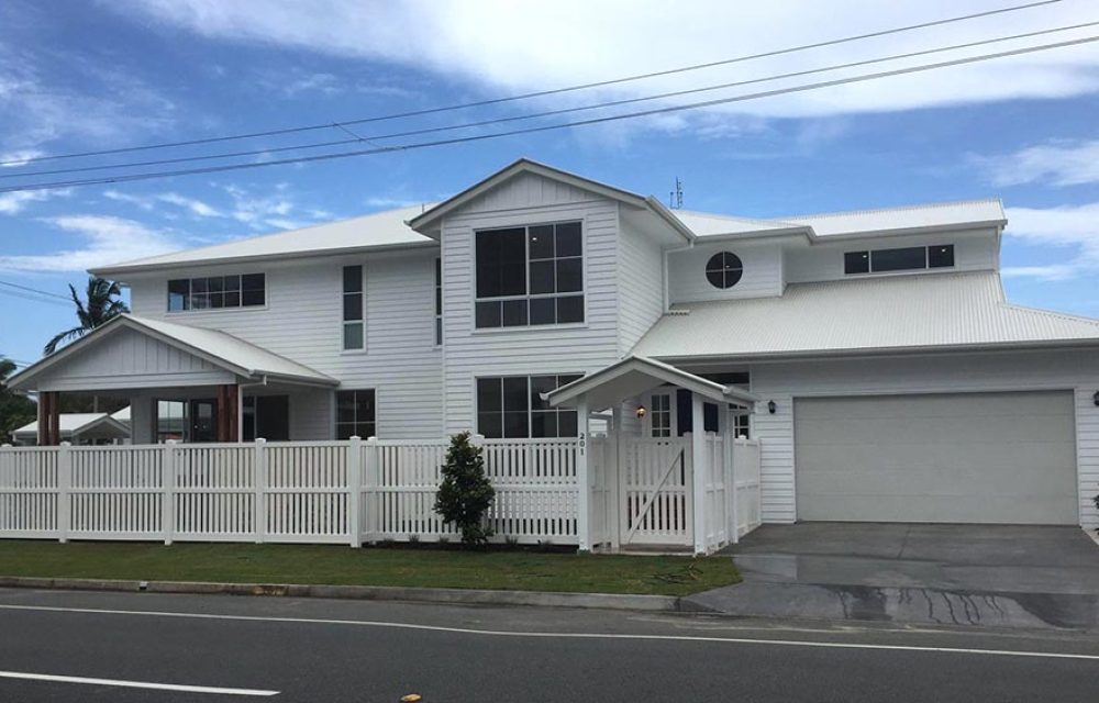 Think-Fencing-Wren-Picket-Fence-Tall