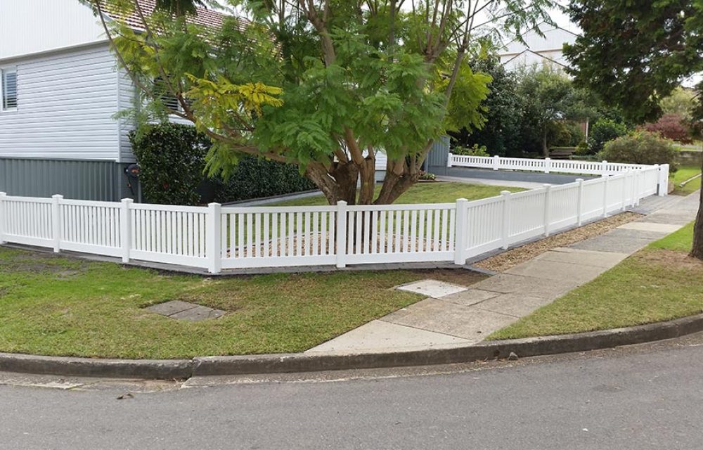 Think-Fencing-Wren-Picket-Fence-White-3